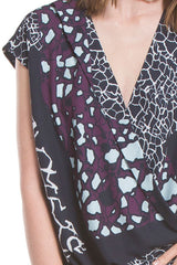S/S Twist Front Blouse | Abstract Stone Prt